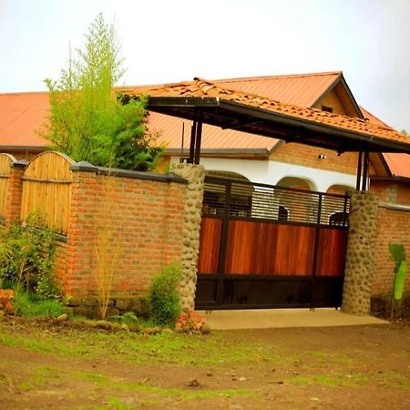 Urugano Virunga Palace Nyarugina Exteriör bild