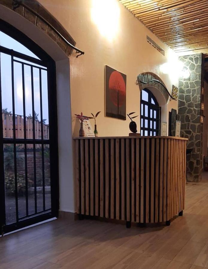 Urugano Virunga Palace Nyarugina Exteriör bild